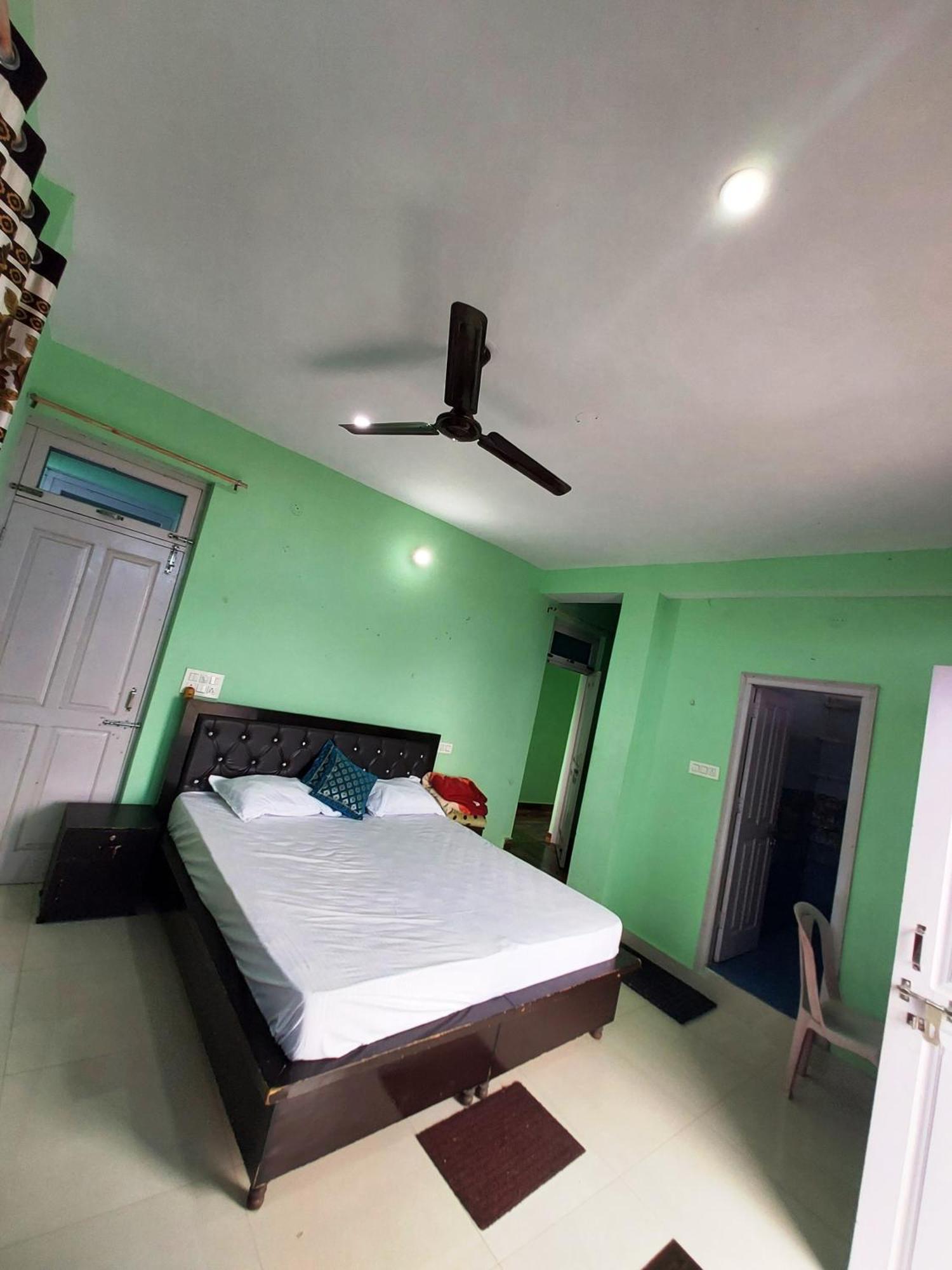 Mohinder & Mohindra Home Stay Bir  Exterior photo
