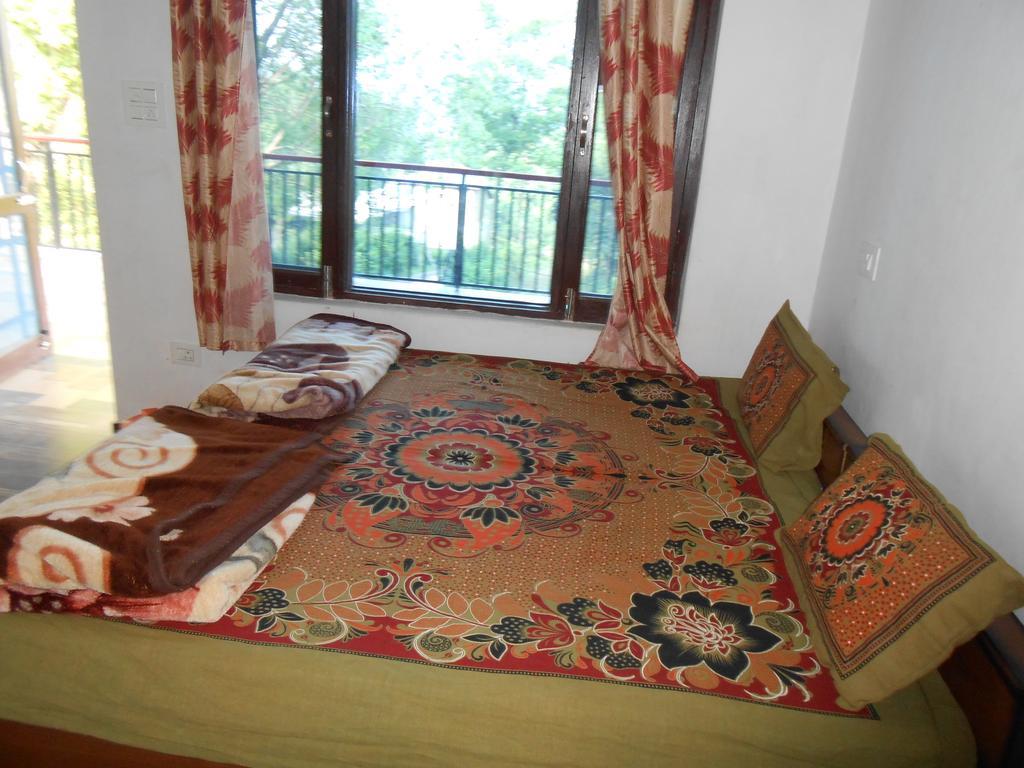 Mohinder & Mohindra Home Stay Bir  Exterior photo